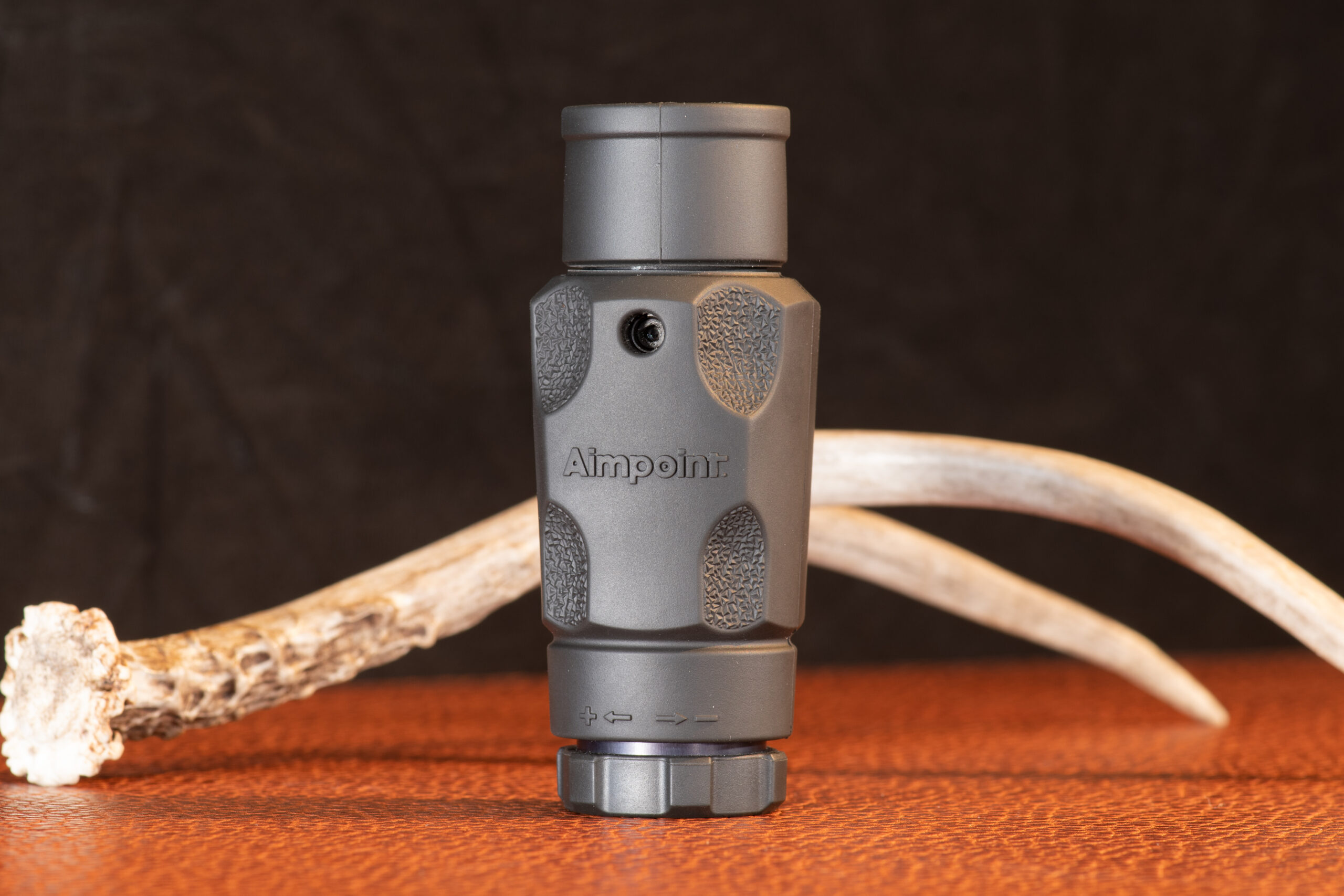 aimpoint magnifier