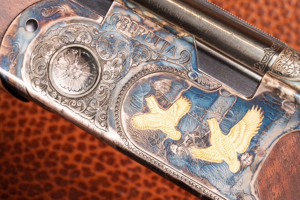 Silver Pigeon V Color-Case Hardened